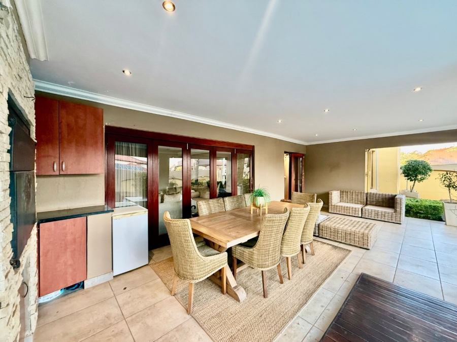 4 Bedroom Property for Sale in Melodie North West